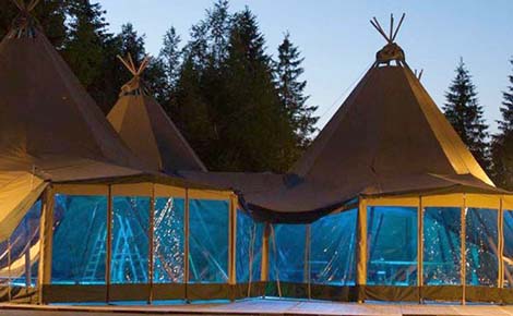 De unieke Tipi tent voor een bijzonder en unieke sfeer. Opgezet en verhuurd door Mercurius Catering