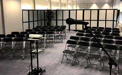 Verhuur van tafels, statafels, stoelen, klapstoelen en meubilair door Mercurius Catering.jpg